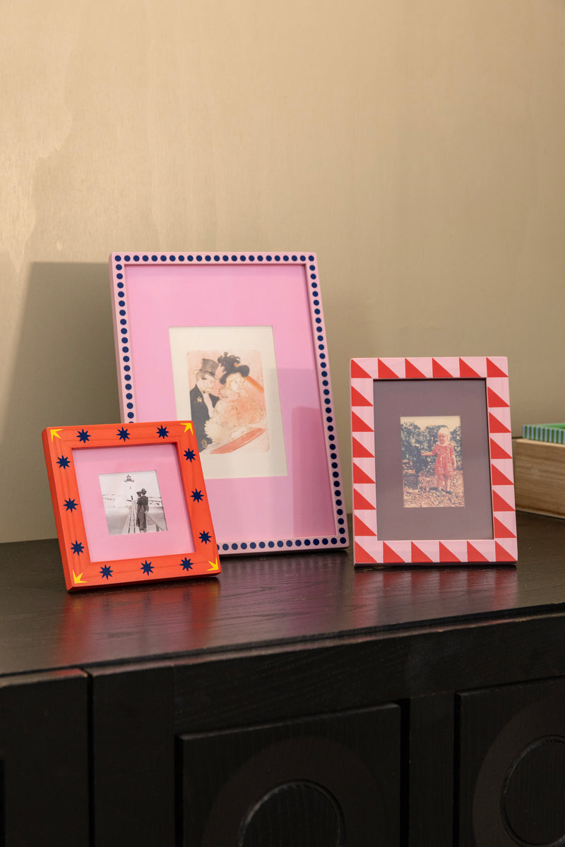 Large Dot Photo Frame