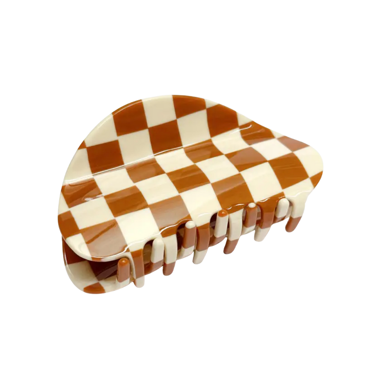 Checker Claw in Caramel