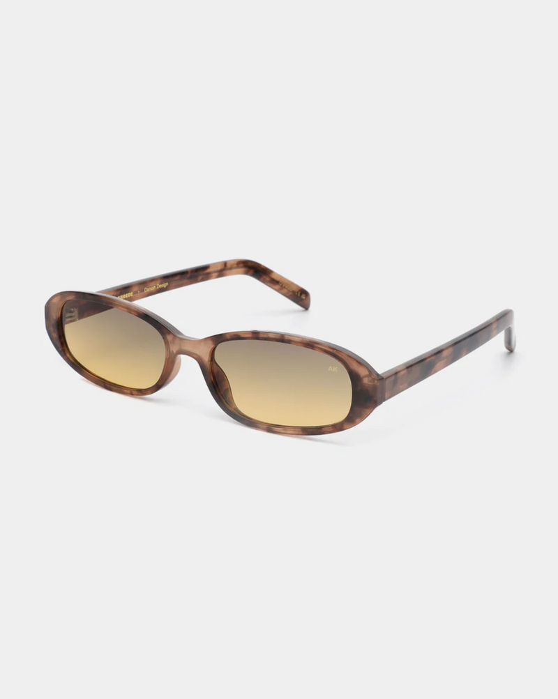 Macy Sunglasses in Coquina