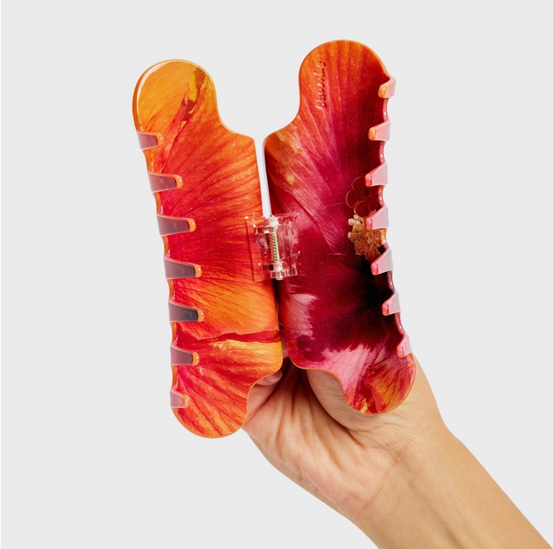 Nimbus Claw in Hibiscus