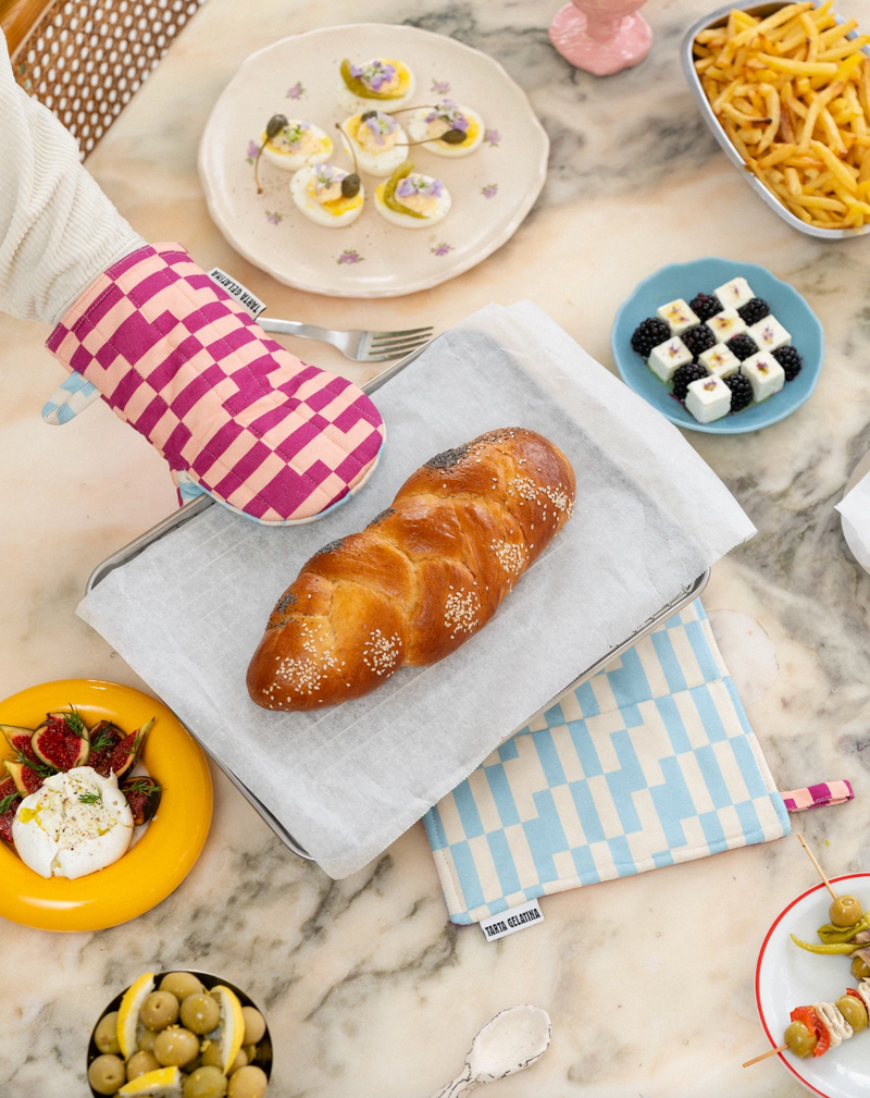 Oven Mitt Pot & Holder Set
