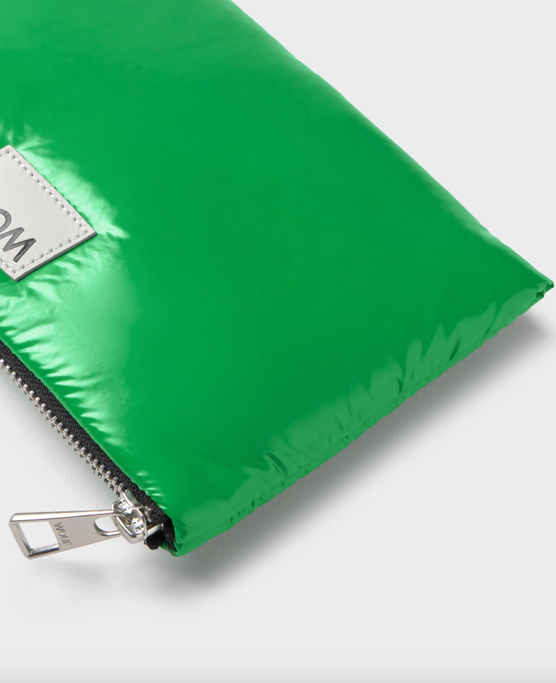 Basil Pouch