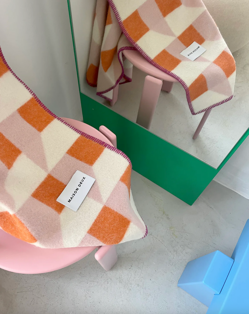 Cubics Blanket in Pink Carrot