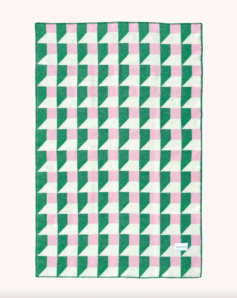 Cubics Blanket in Grass Pink