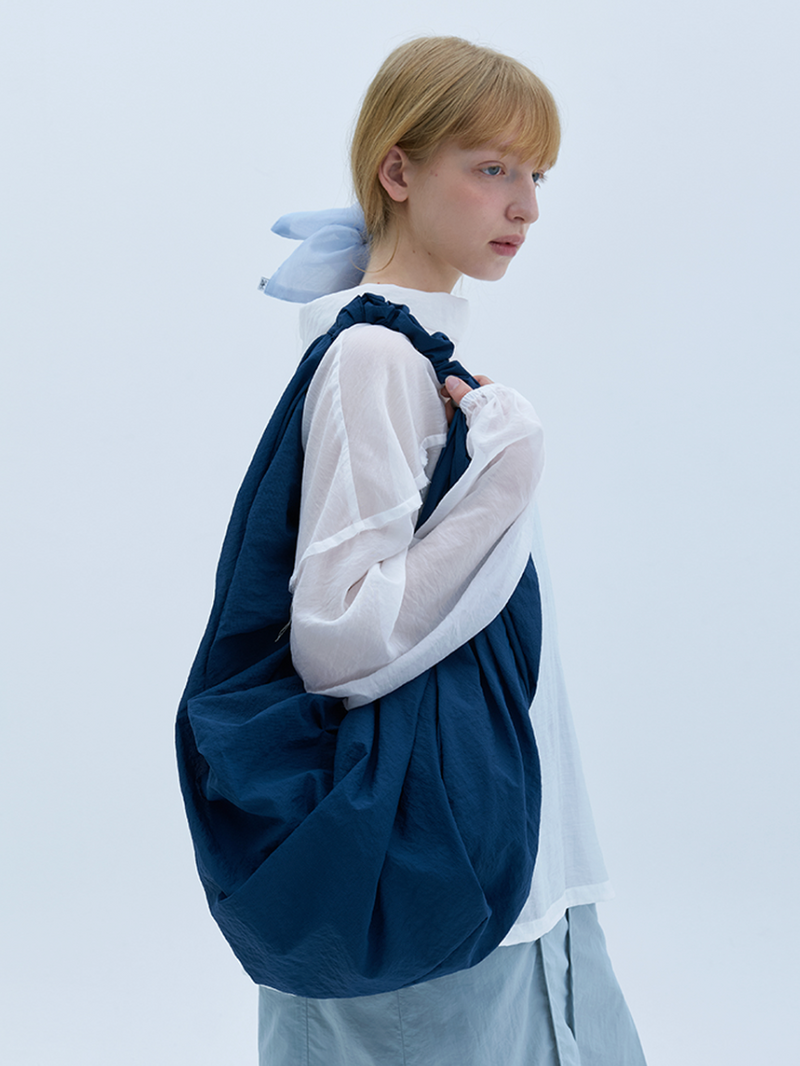 Large Tangle Twist Bag in Blue