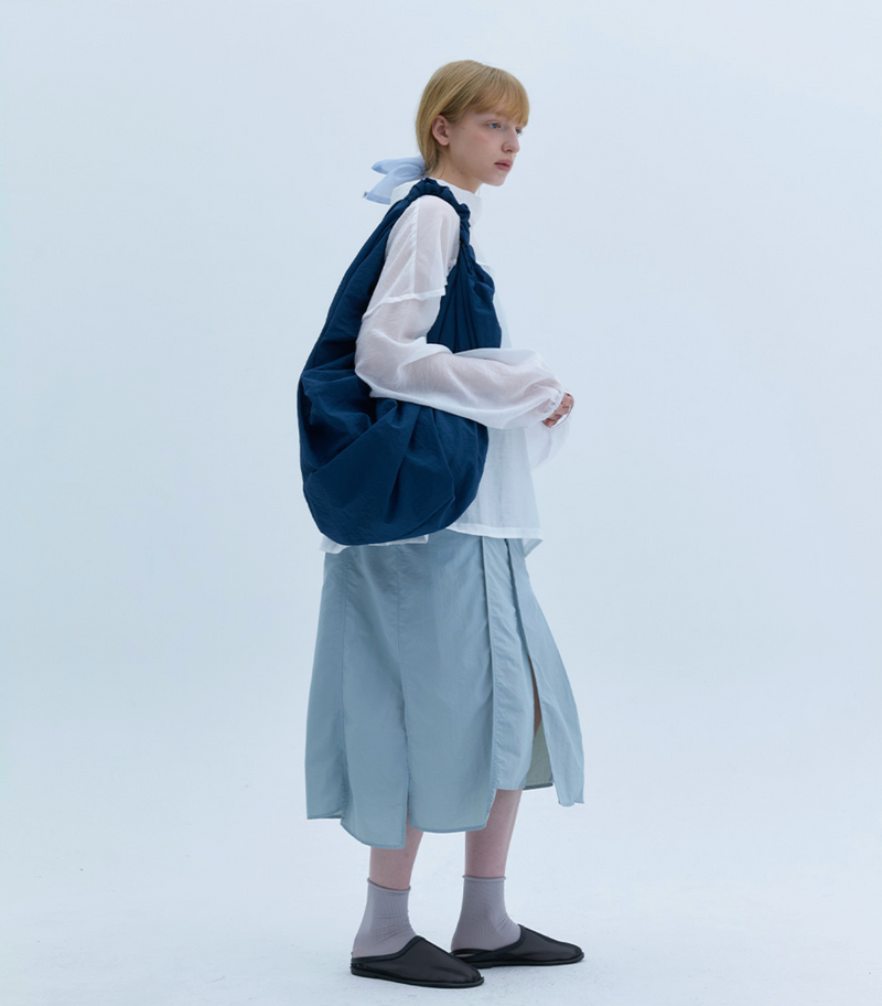 Large Tangle Twist Bag in Blue