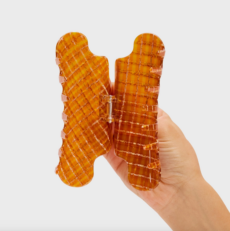 Nimbus Claw in Caramel Plaid