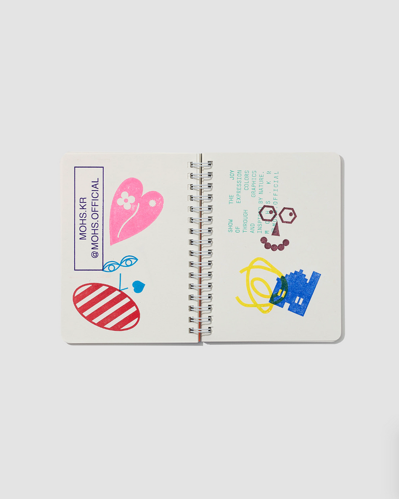 Graphic Face Ring Notebook - Shy