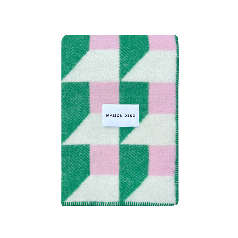Cubics Blanket in Grass Pink