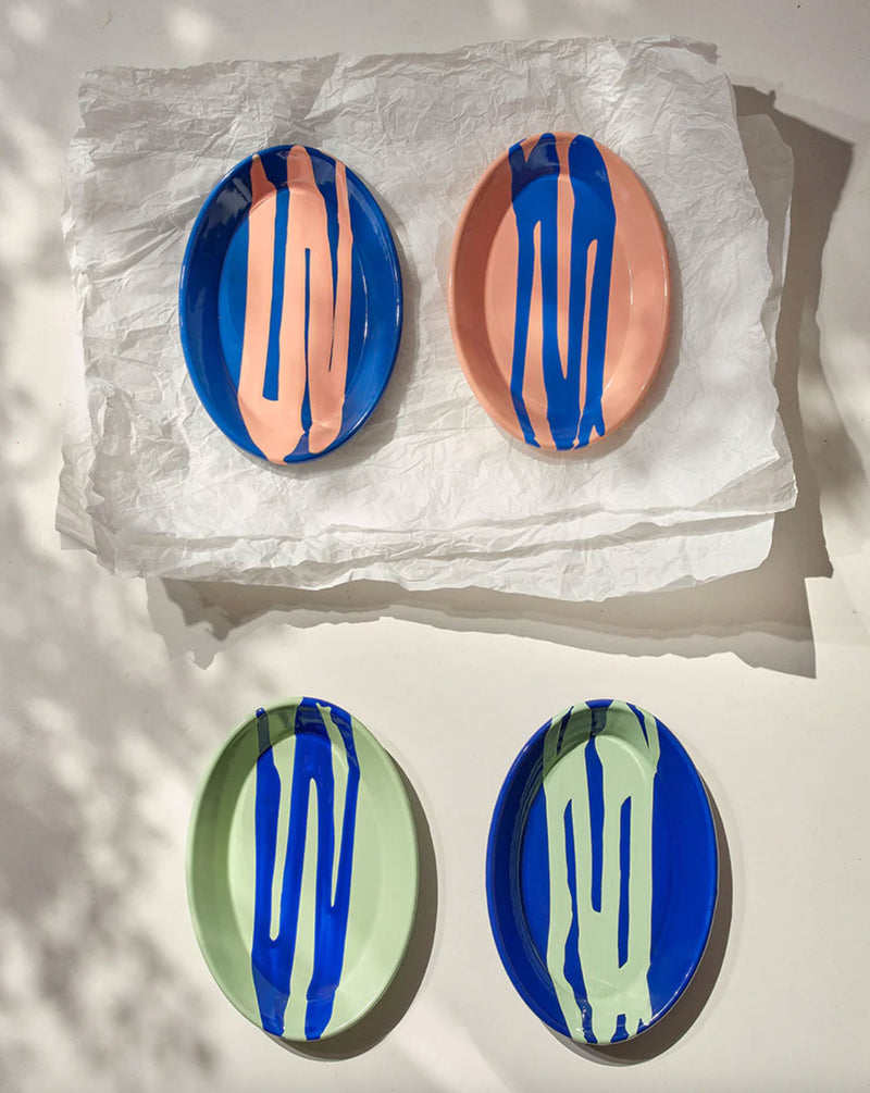 Primavera Enamel Pie Plate Cobalt on Peach